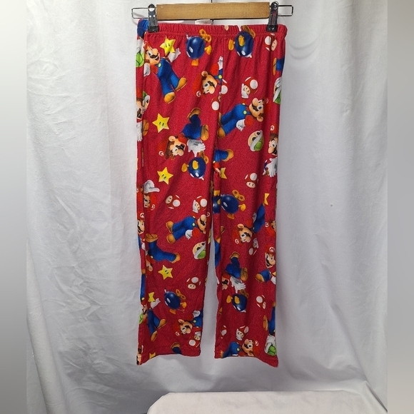 Super Mario two-piece night suit size 10 - Picture 4 of 7